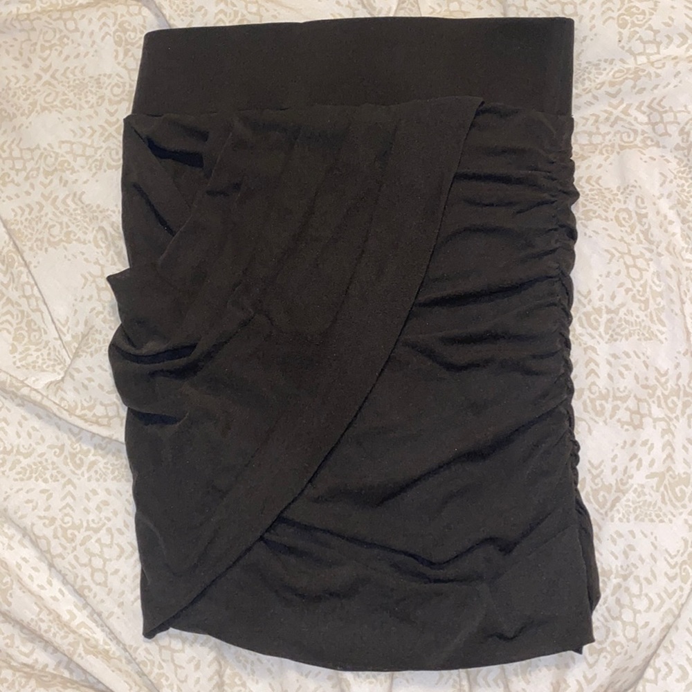 Ruched mini skirt